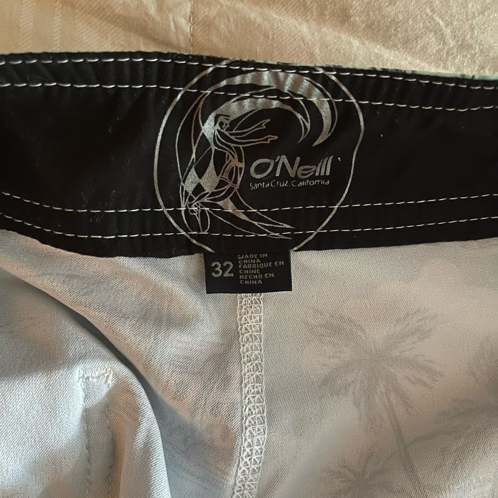 O’Neill Board Shorts Swim 32 - Picture 3 of 5